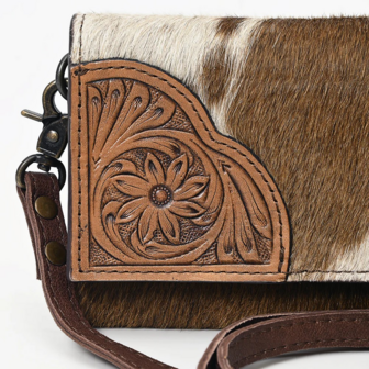 Tas Houston details br