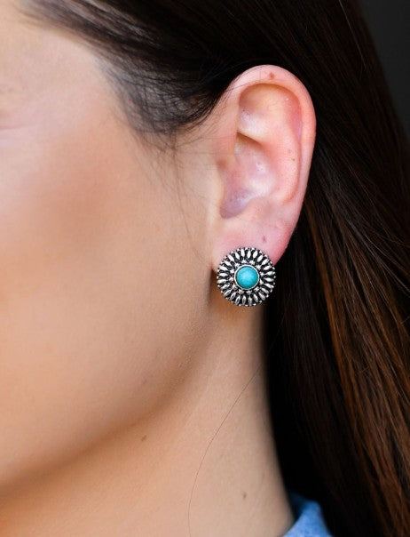 West & Co. Turquoise Flower Stud Oorbellen