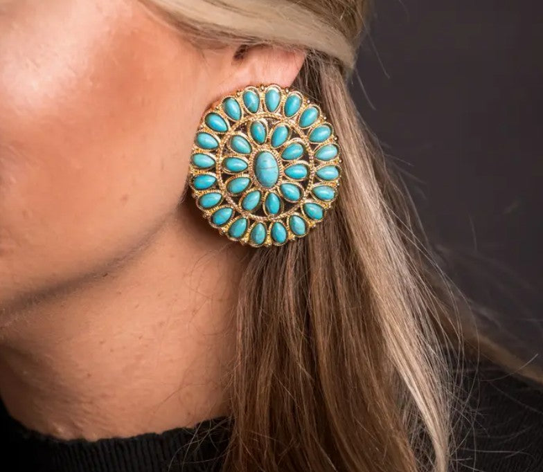West & Co. Gold Turquoise Cluster Post Oorbellen