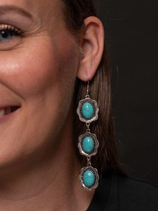 West & Co. Triple Turquoise Drop Oorbellen