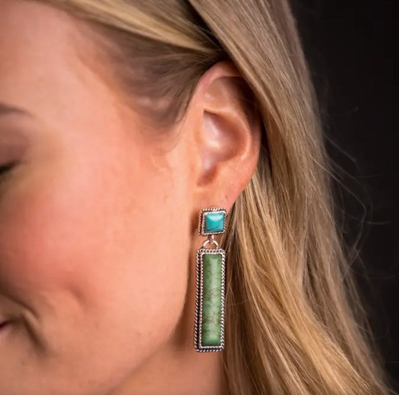 West & Co. Turquoise & Emerald Drop Oorbellen